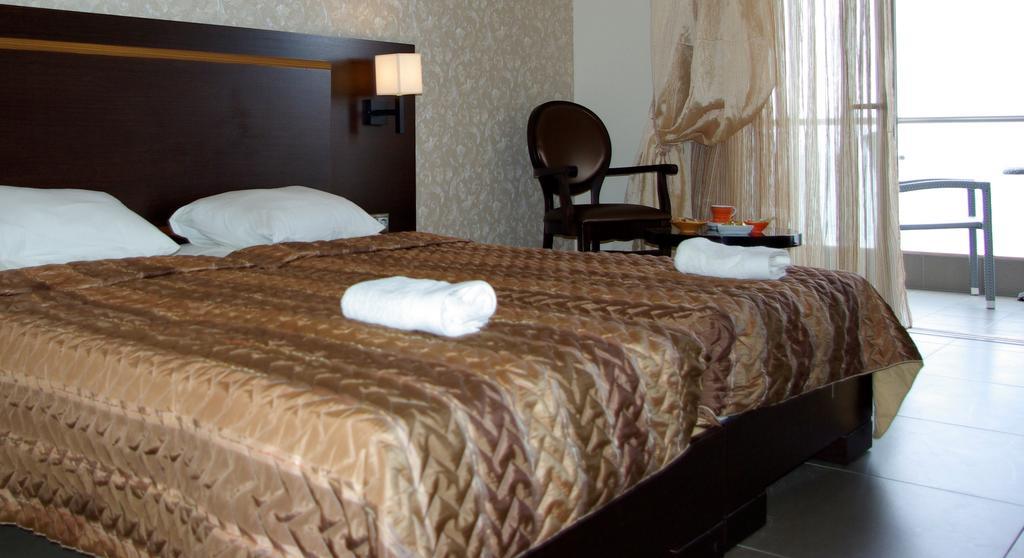 Dion Hotel Паралія-Катерініс Екстер'єр фото